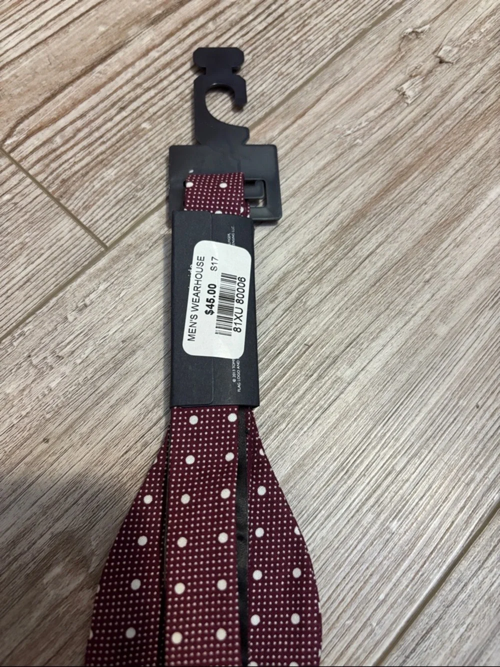 NWT Tommy Hilfiger Polka Dot Self-Tie‎ Bow Tie